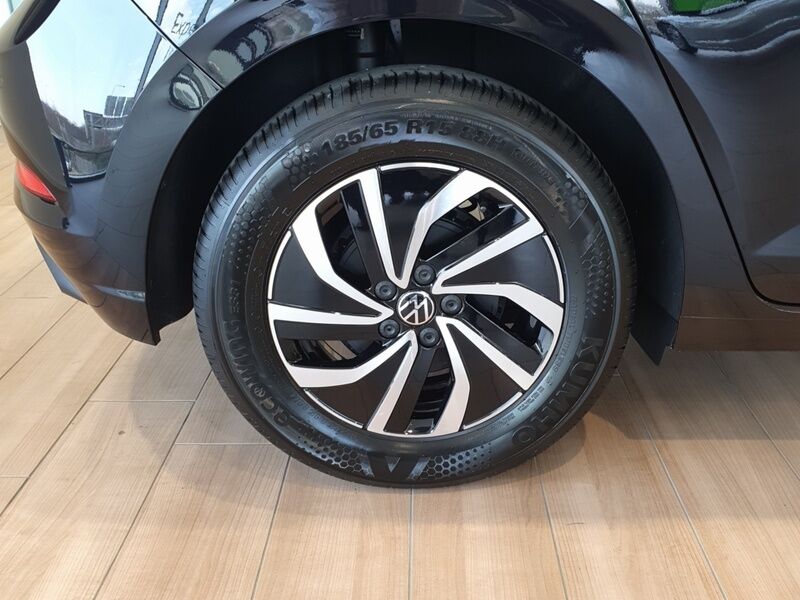 More views of Volkswagen Polo