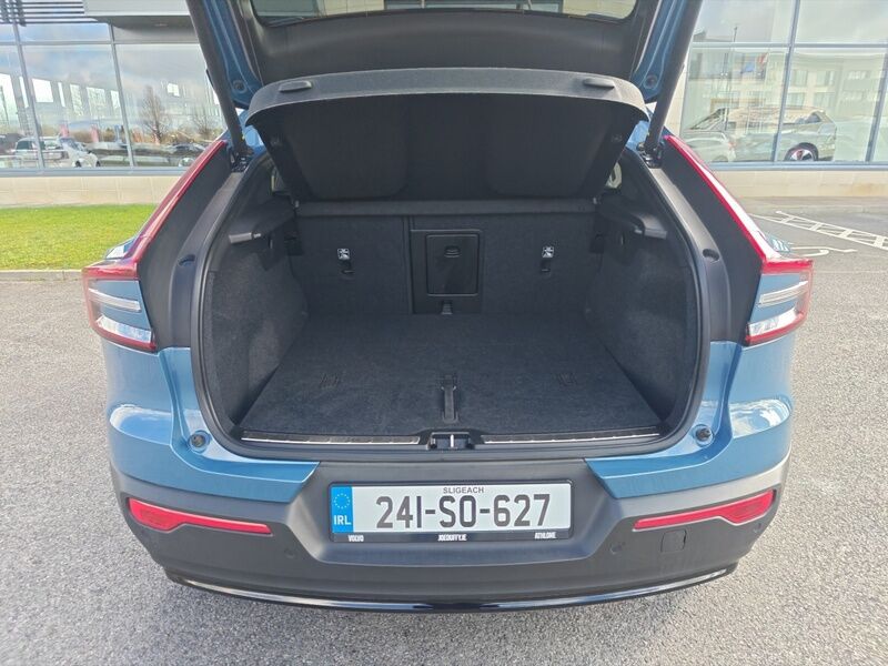 More views of Volvo C40