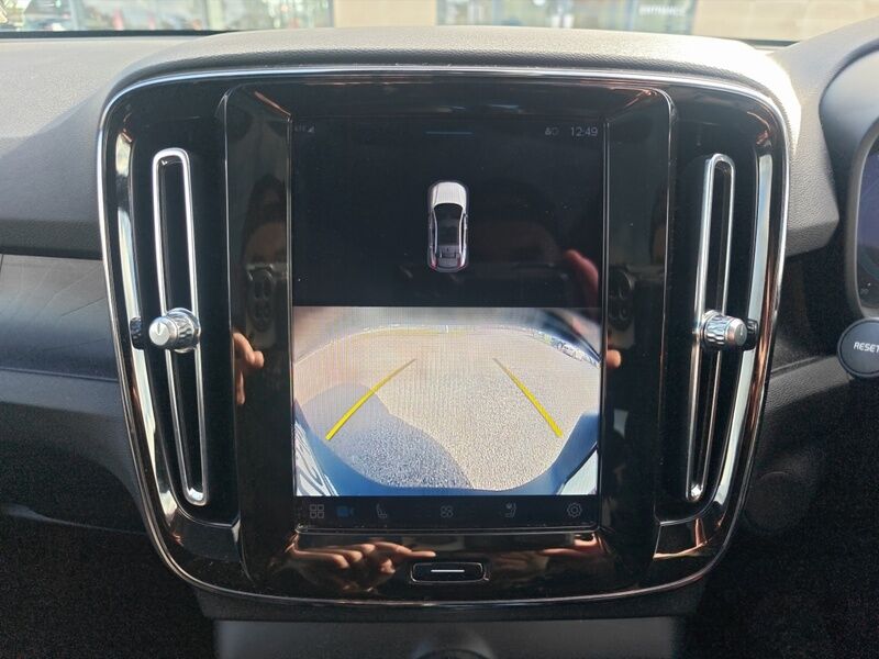 More views of Volvo C40