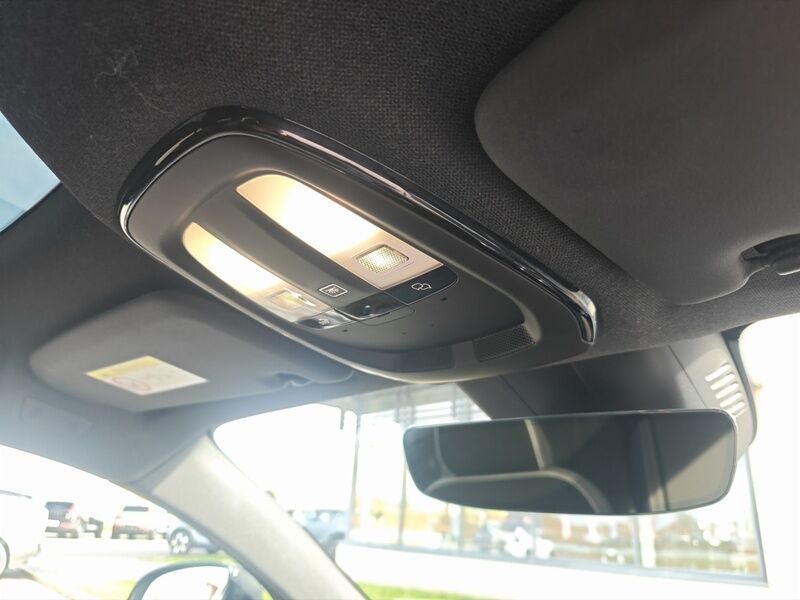 More views of Volvo C40