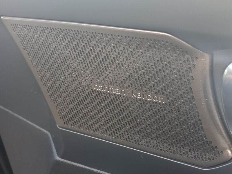 More views of Volvo XC40