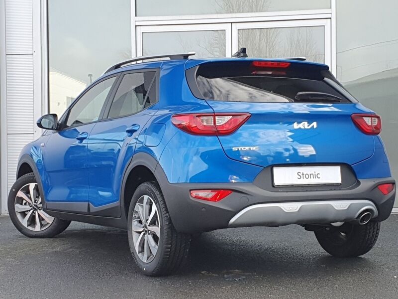 More views of Kia Stonic