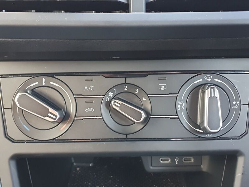 More views of Volkswagen Polo
