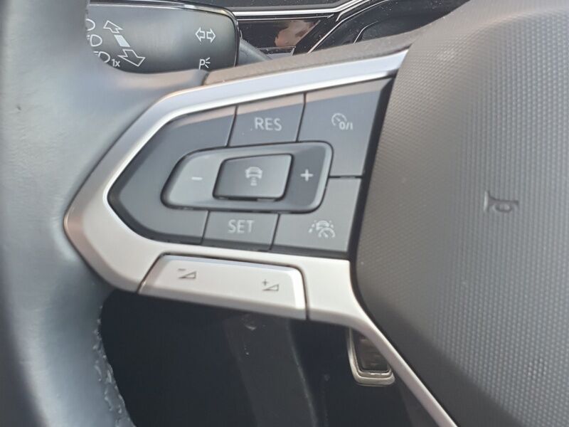 More views of Volkswagen Polo
