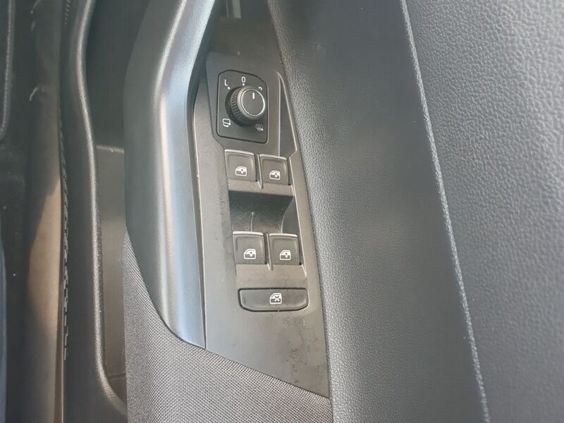 More views of Volkswagen Polo