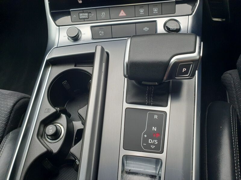 More views of Audi A6