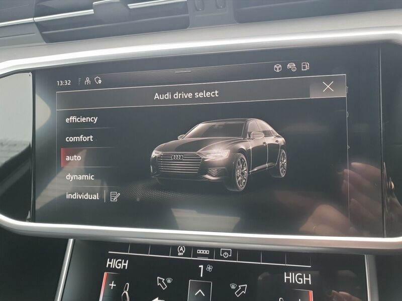 More views of Audi A6