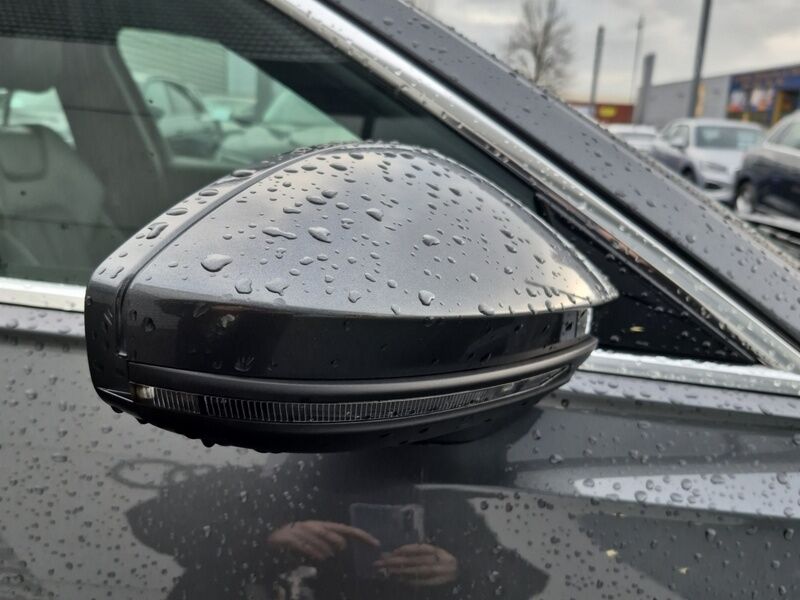 More views of Audi A6