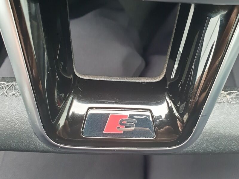 More views of Audi A6