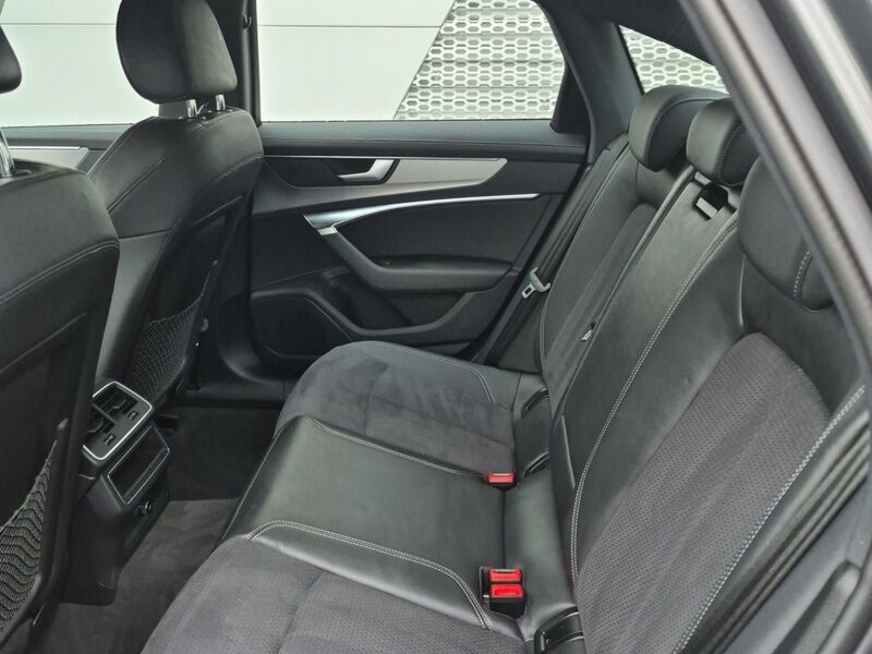 More views of Audi A6