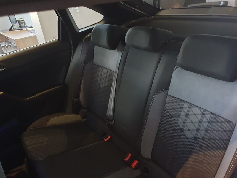 More views of Volkswagen Taigo