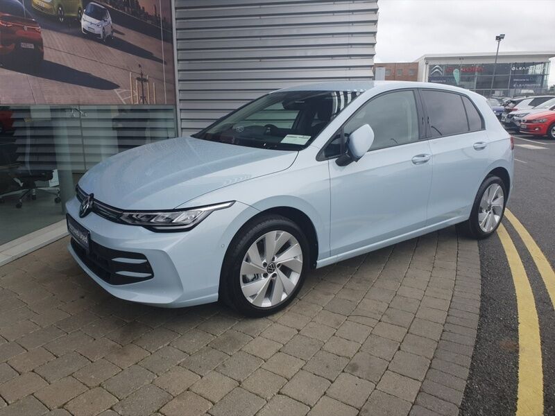 More views of Volkswagen Golf