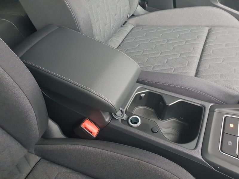 More views of Volkswagen Golf