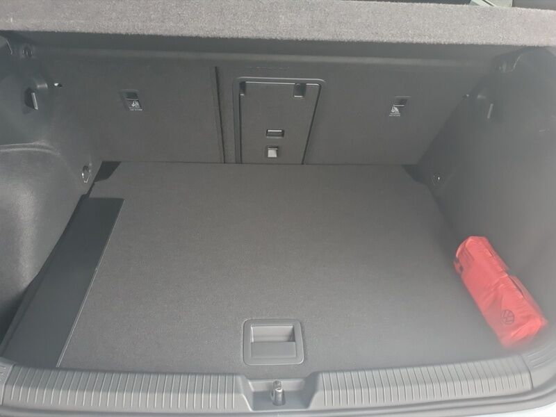 More views of Volkswagen Golf