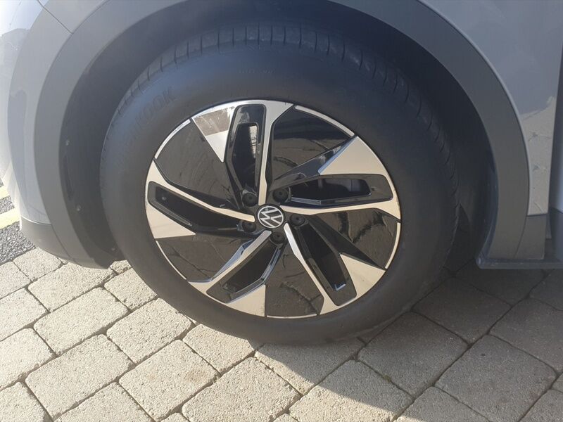 More views of Volkswagen ID.4