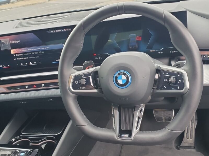 More views of BMW i5