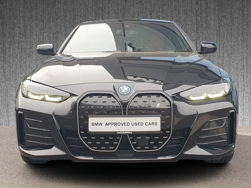 More views of BMW i4