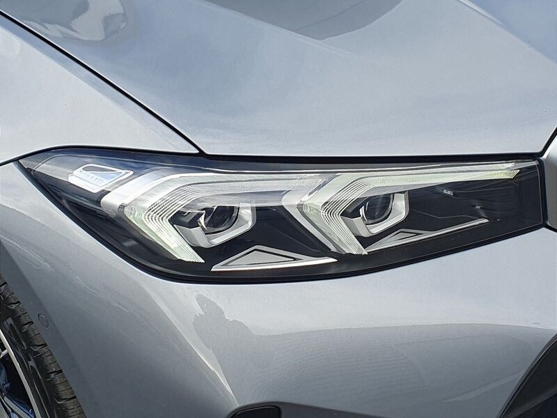 More views of BMW 3-Series