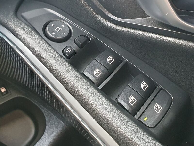 More views of BMW 3-Series