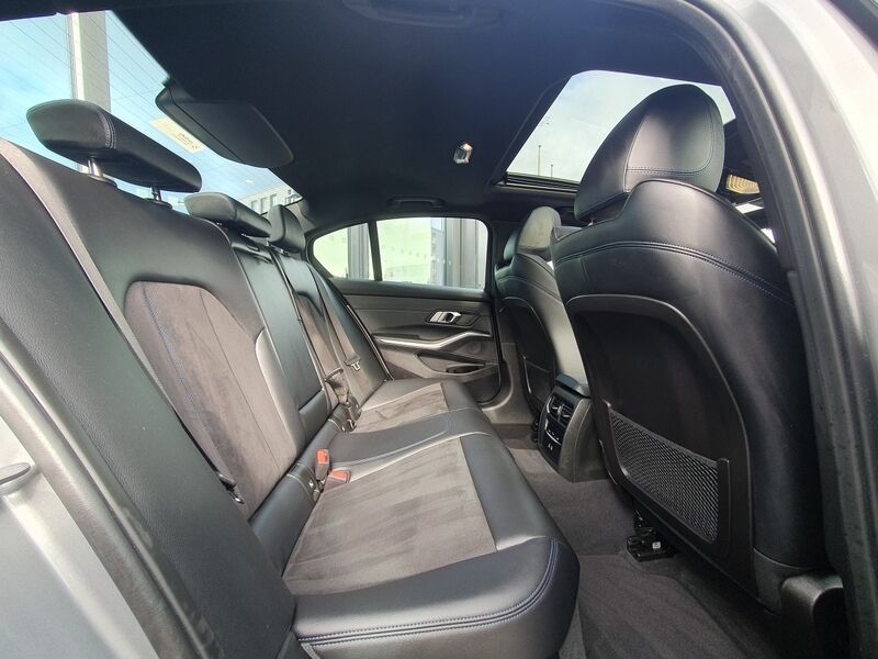 More views of BMW 3-Series