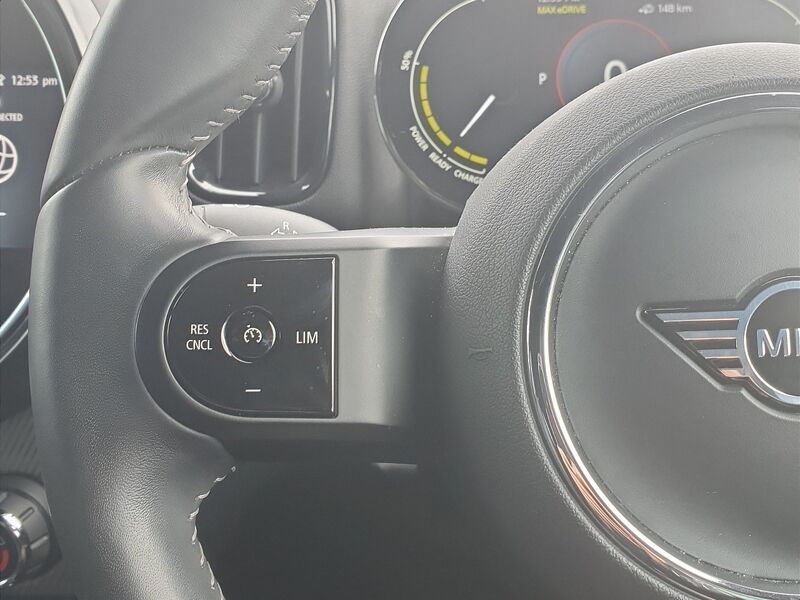 More views of Mini Countryman