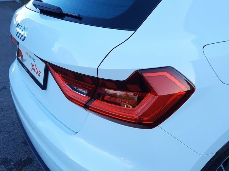 More views of Audi A1