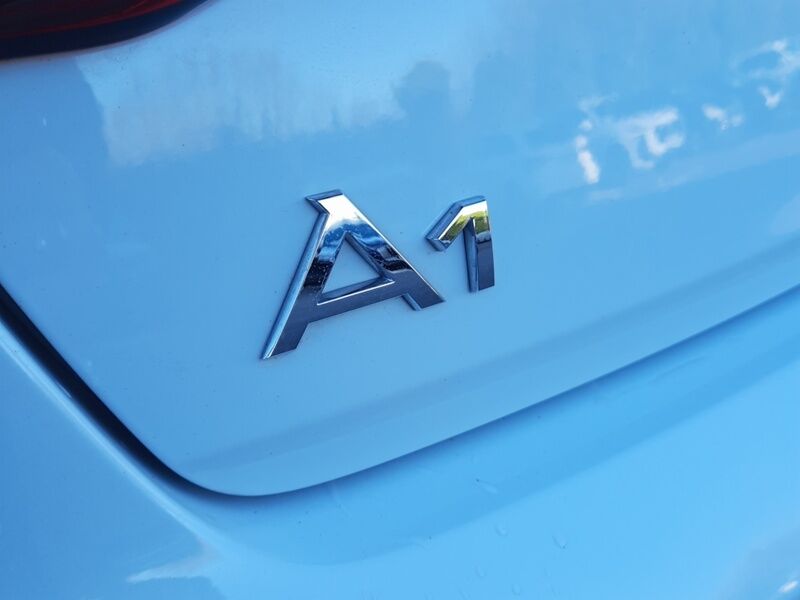 More views of Audi A1