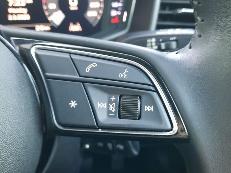 More views of Audi A1