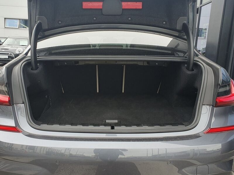 More views of BMW 3-Series