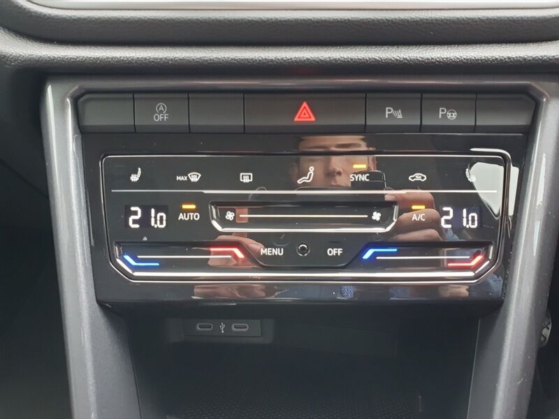 More views of Volkswagen T-Roc