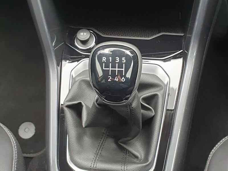 More views of Volkswagen T-Roc