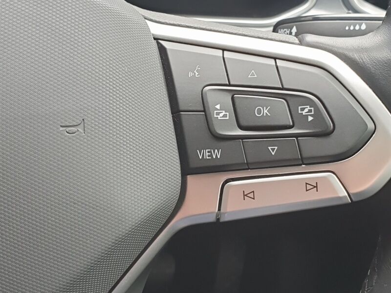 More views of Volkswagen T-Roc