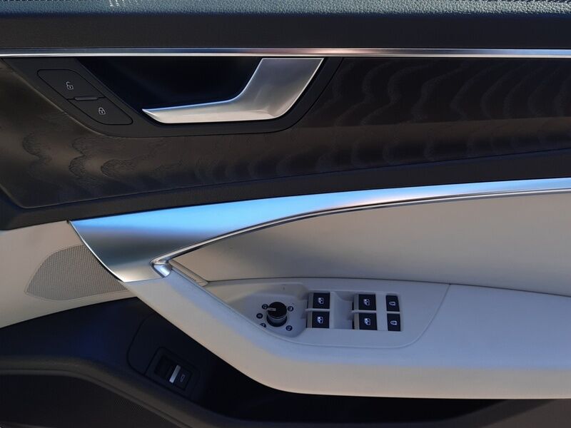 More views of Audi A6