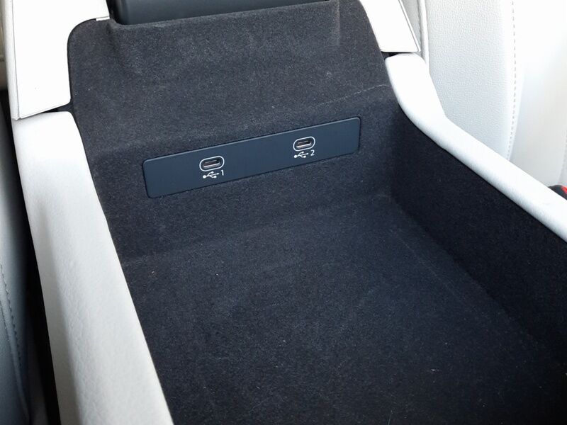 More views of Audi A6