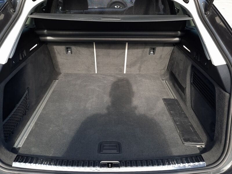 More views of Audi A6