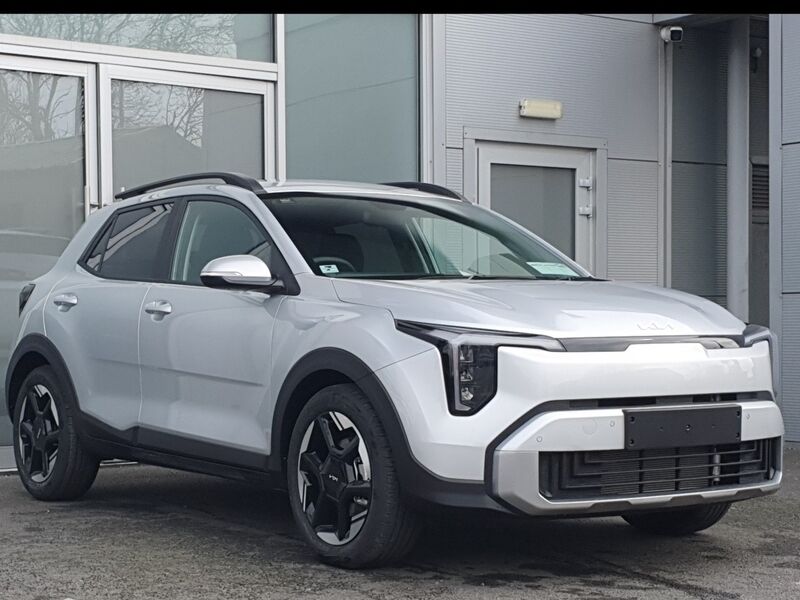 More views of Kia Stonic