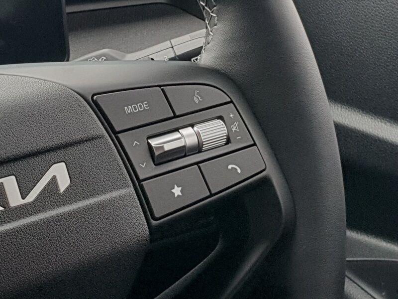 More views of Kia Stonic