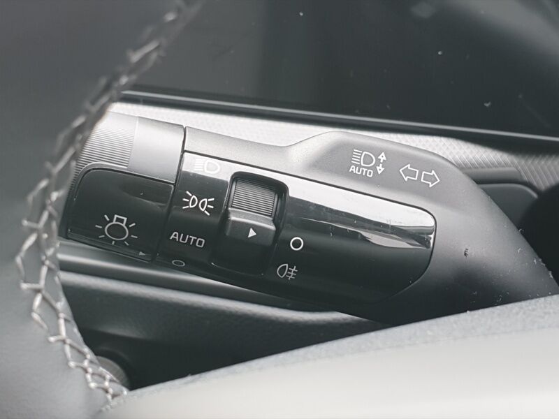More views of Kia Stonic