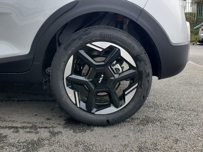 More views of Kia Stonic