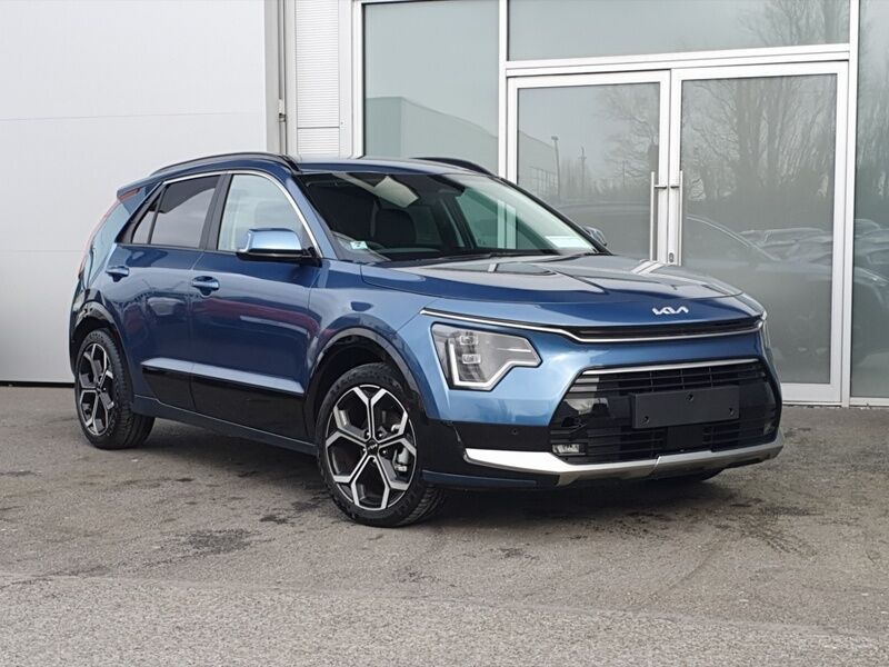 More views of Kia Niro