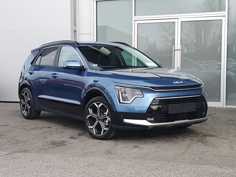 More views of Kia Niro