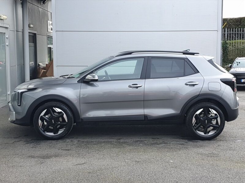 More views of Kia Stonic