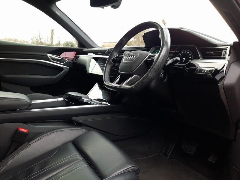 More views of Audi e-tron