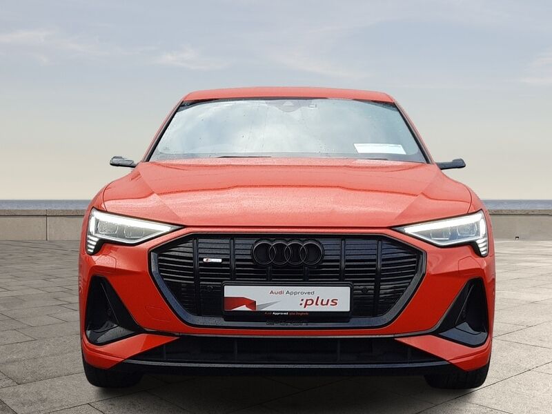 More views of Audi e-tron