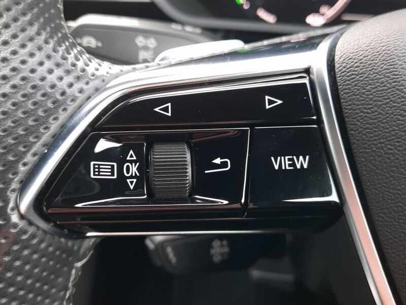 More views of Audi e-tron