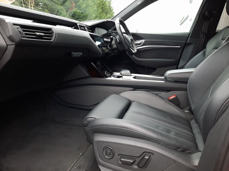 More views of Audi e-tron