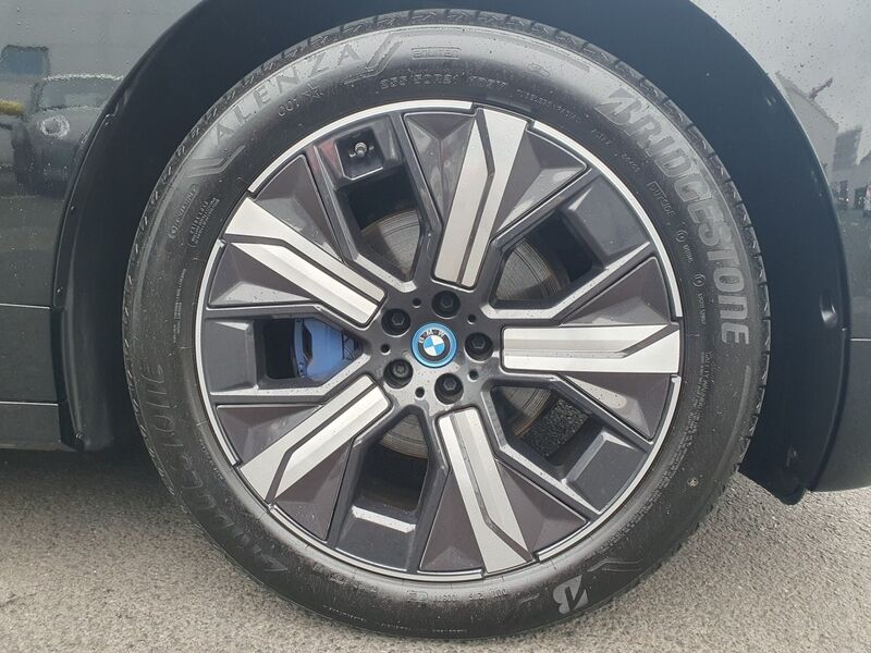 More views of BMW iX