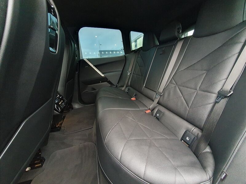 More views of BMW iX