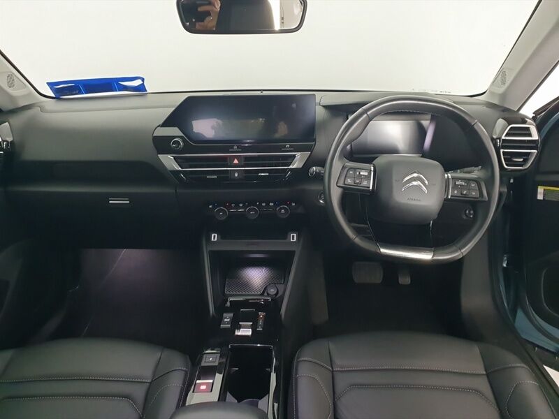 More views of Citroen e-C4