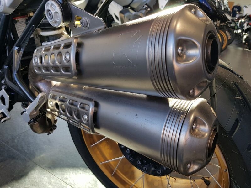 More views of BMW R Nine T